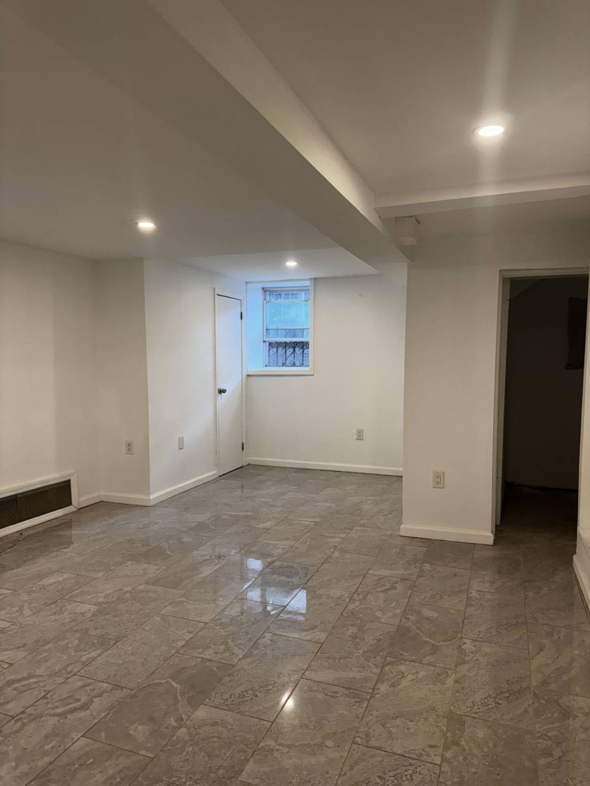 #11 photo, 165 28th Ave, ブルックリン区 Bath Beach , NY 11214