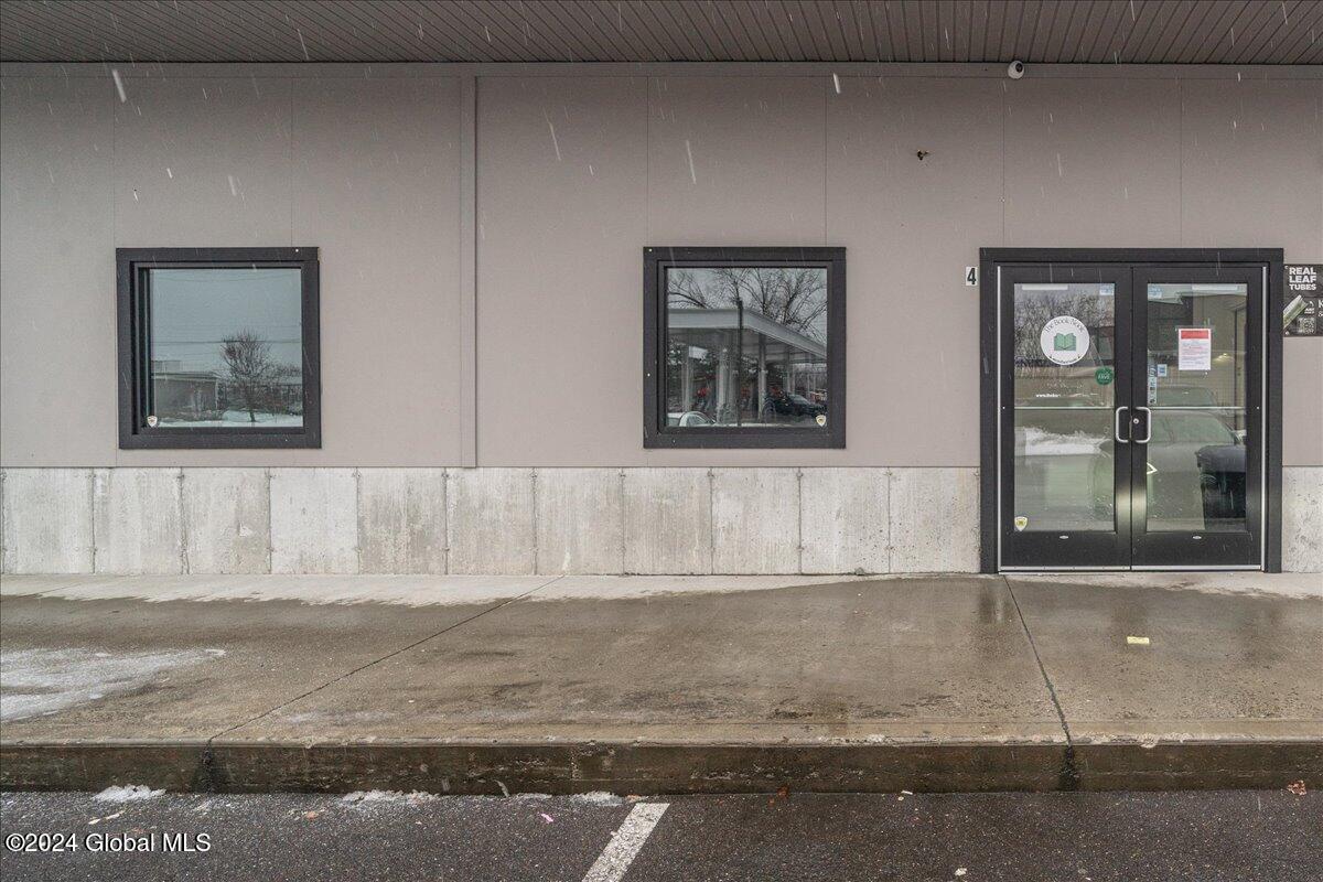 #2 photo, 146 Raylinsky Road, #4A, Malta , NY 12019