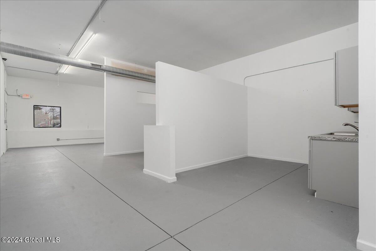 #9 photo, 146 Raylinsky Road, #4A, Malta , NY 12019