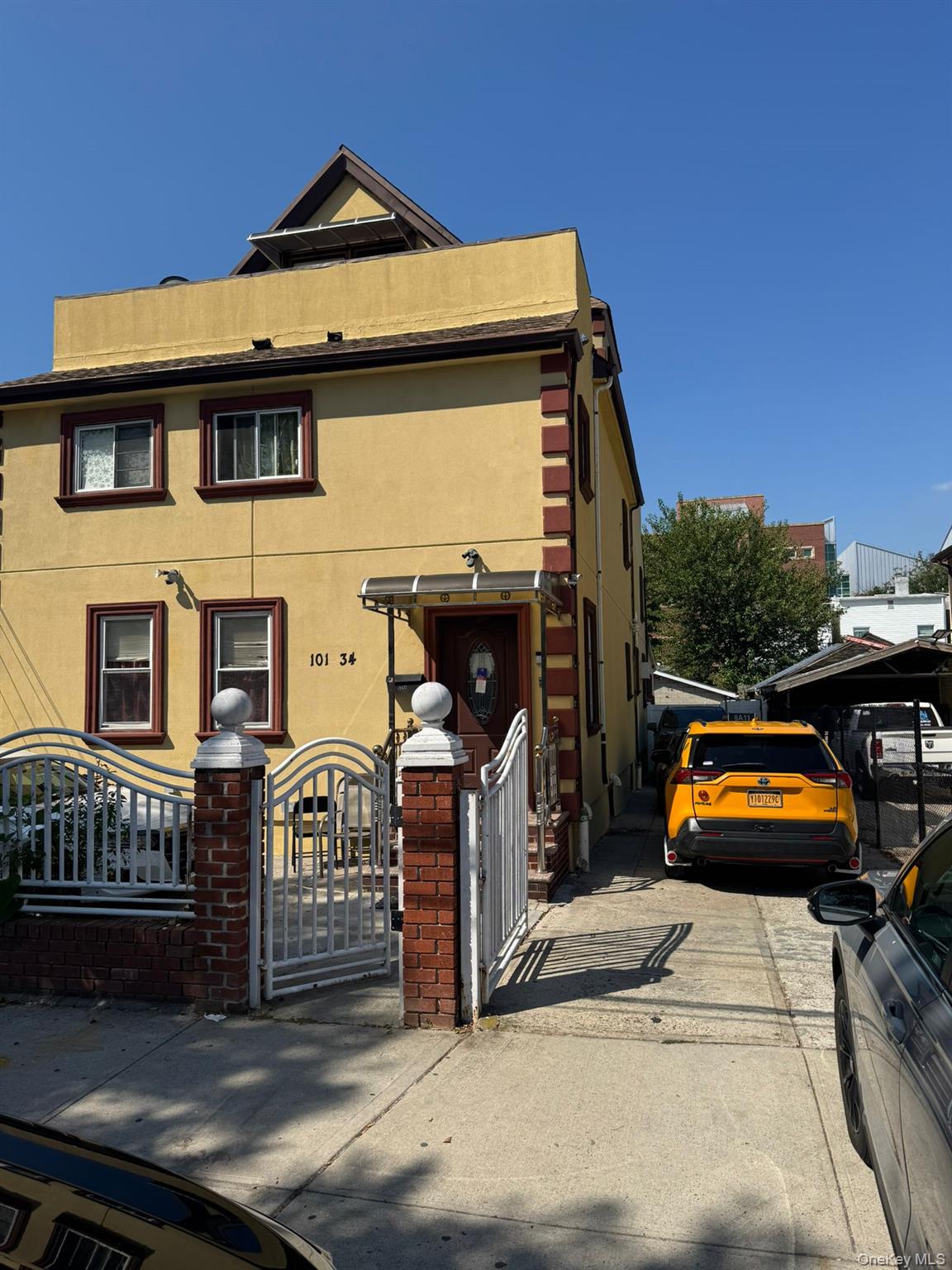 #2 photo, 101-34 126 Street, クイーンズ区 Richmond Hill S. , NY 11419