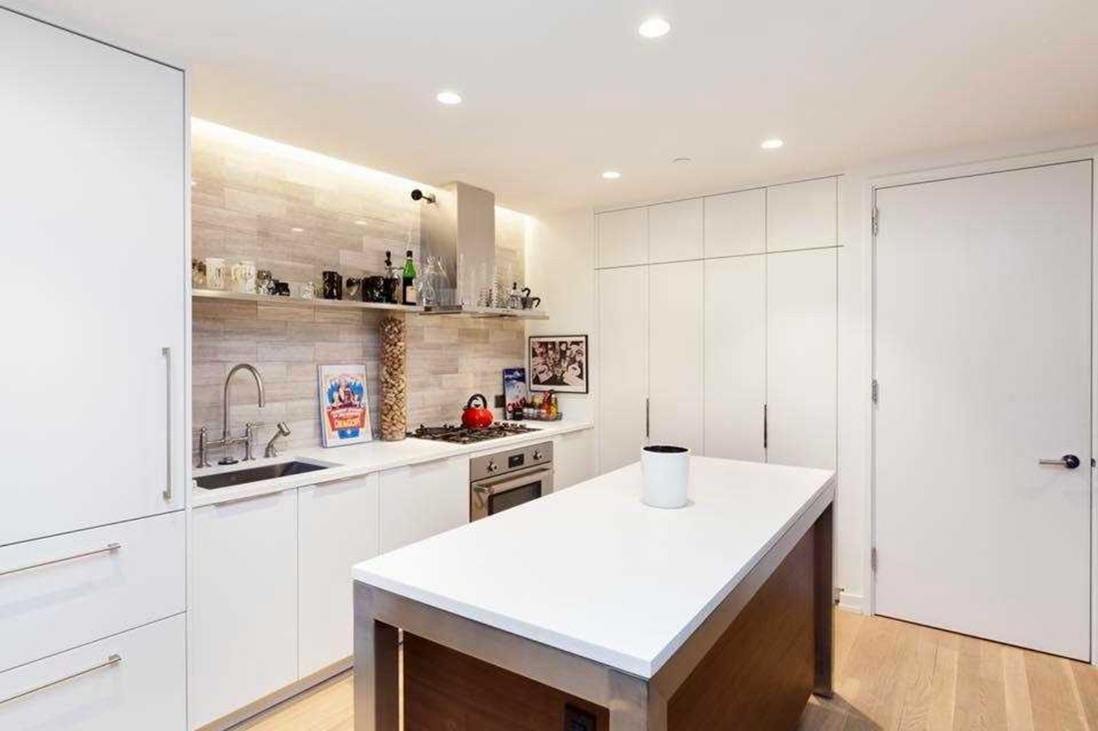 #7 photo, 234 E 23rd Street, マンハッタン Gramercy Park , NY 10010