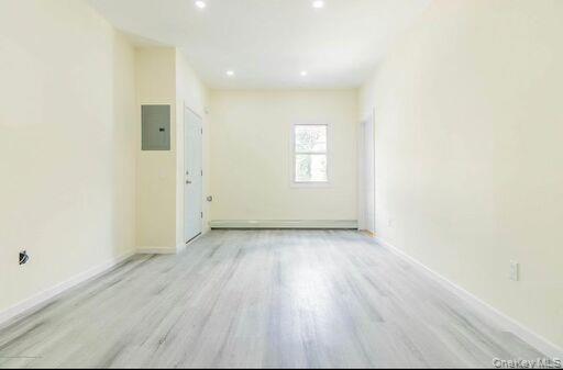 #5 photo, 88 Taft Avenue, Staten Island , NY 10301