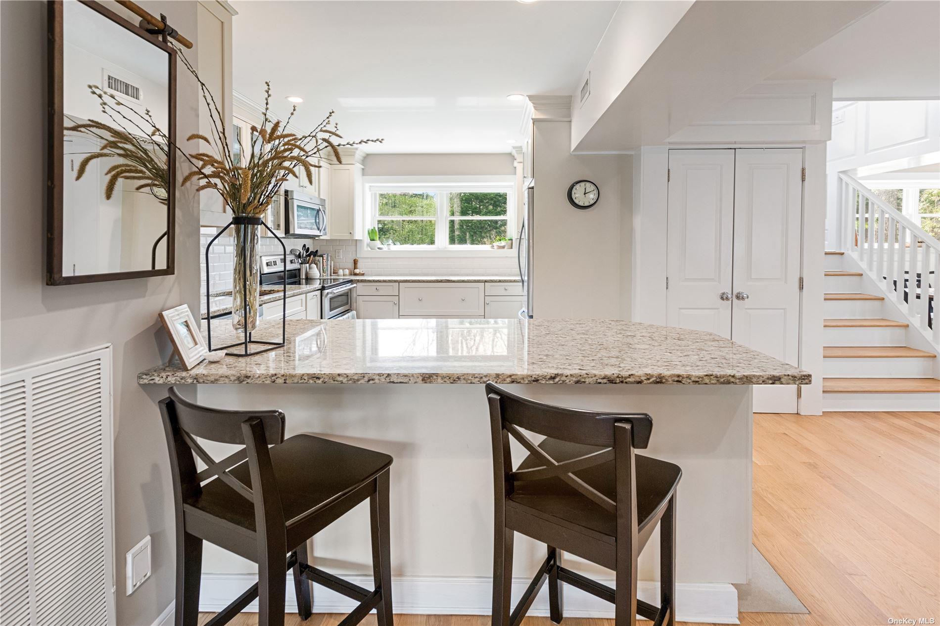 #7 photo, 29 Missapoque Avenue, サフォーク郡 Southampton , NY 11968