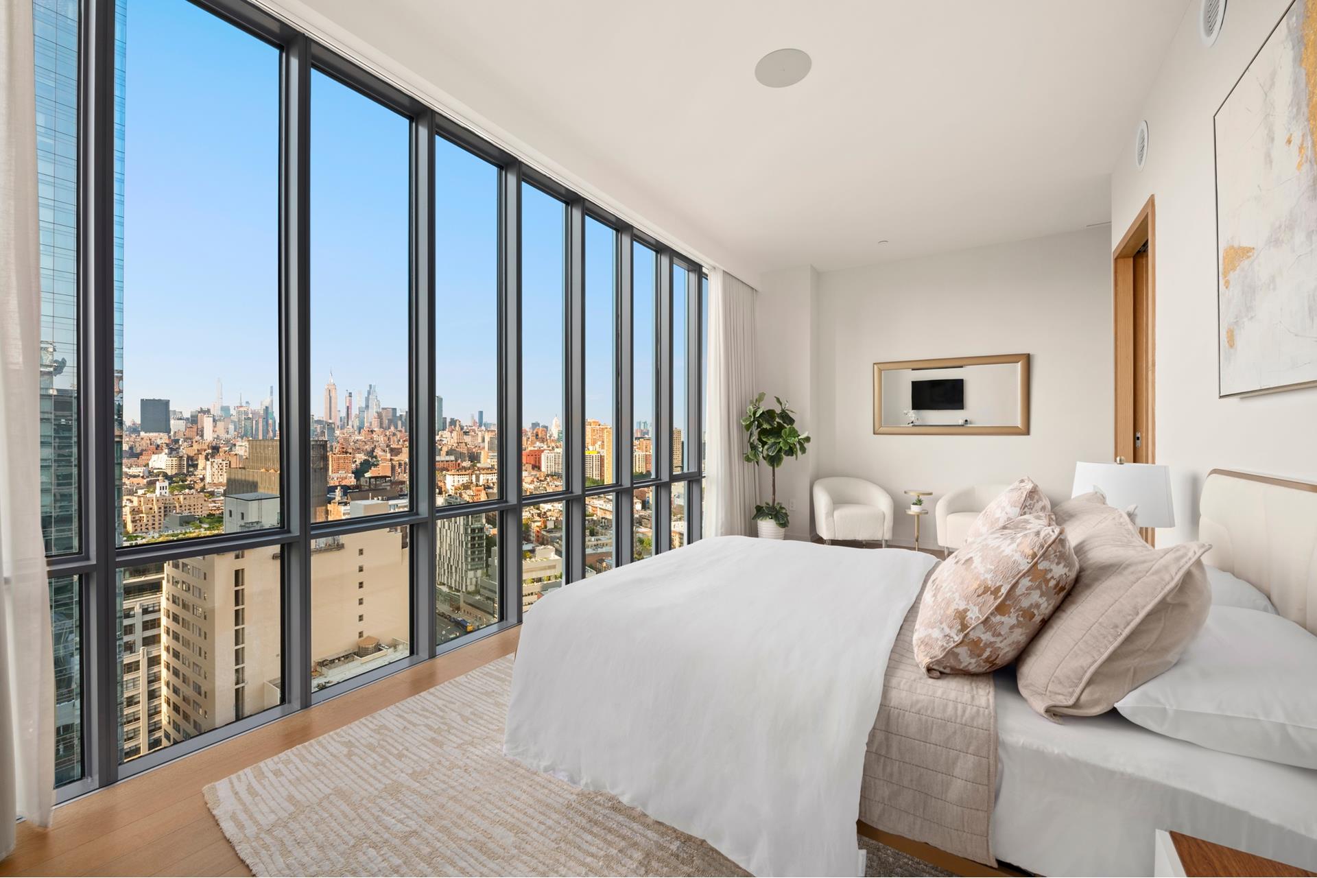 #12 photo, New York City, Hudson Square , NY 10013