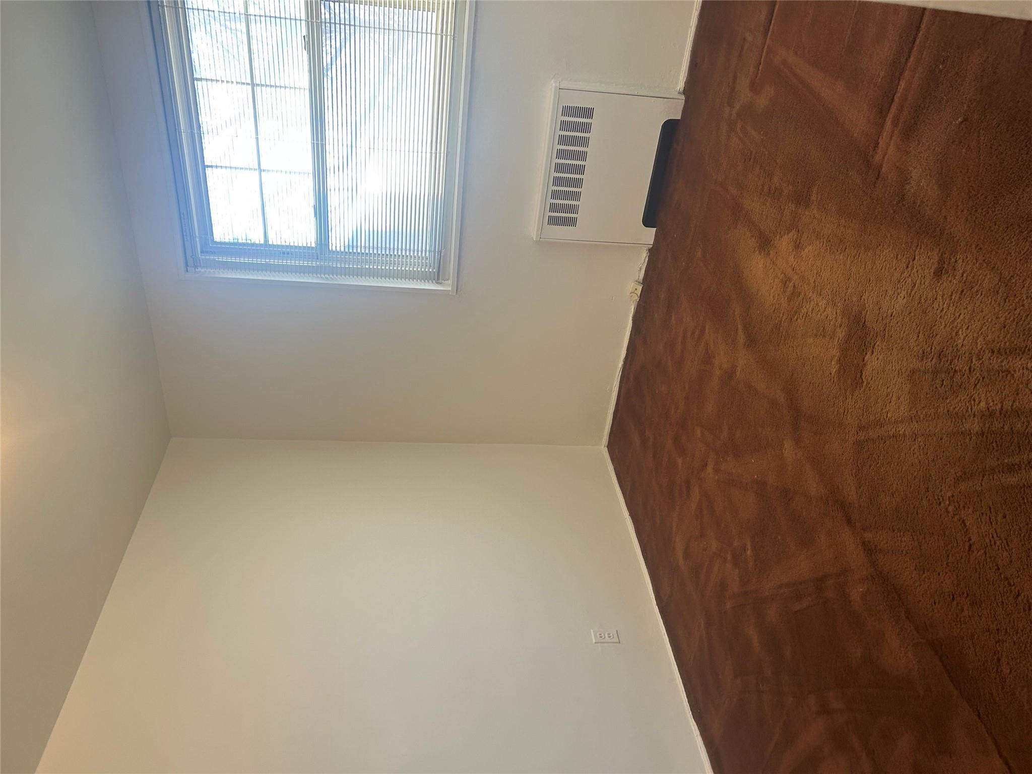 #6 photo, 58-20 251, Little Neck , NY 11362