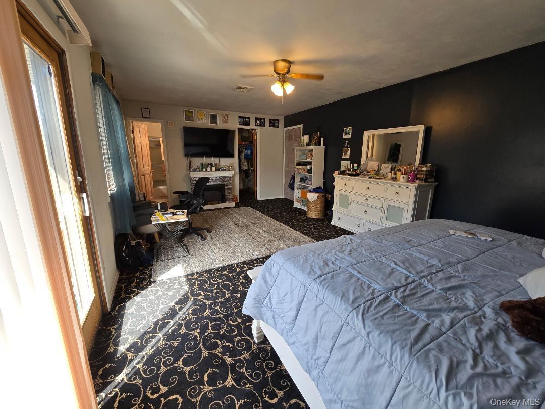 #12 photo, 484 Bicycle Path, サフォーク郡 Port Jefferson Station , NY 11776