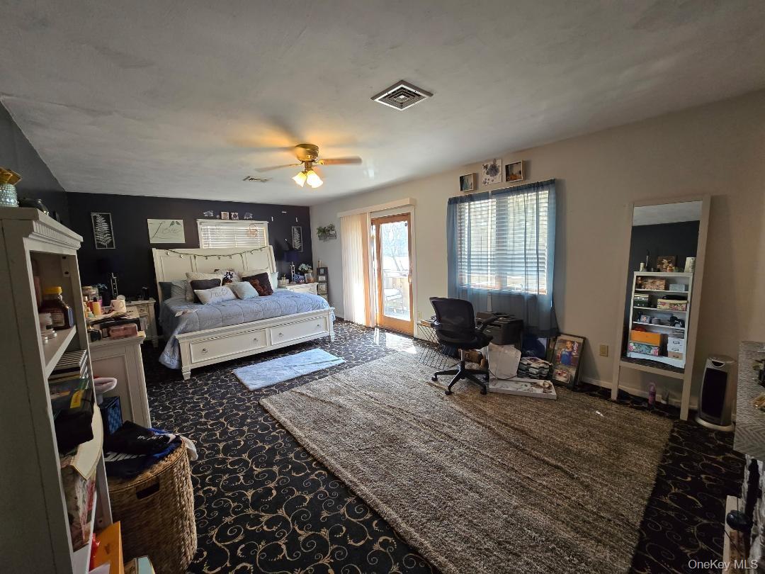 #14 photo, 484 Bicycle Path, サフォーク郡 Port Jefferson Station , NY 11776