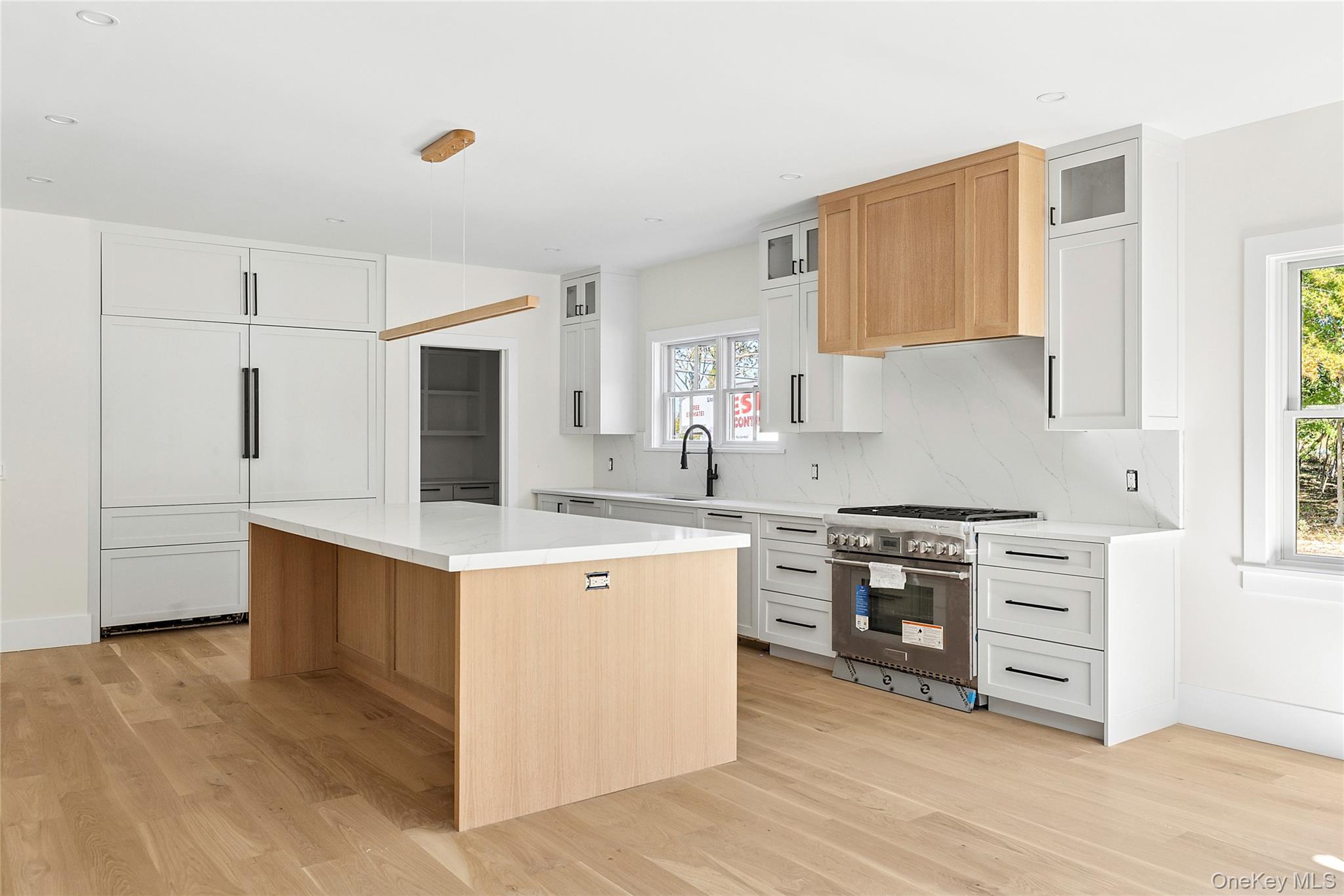 #2 photo, 32 North Bay Avenue, サフォーク郡 Eastport , NY 11941