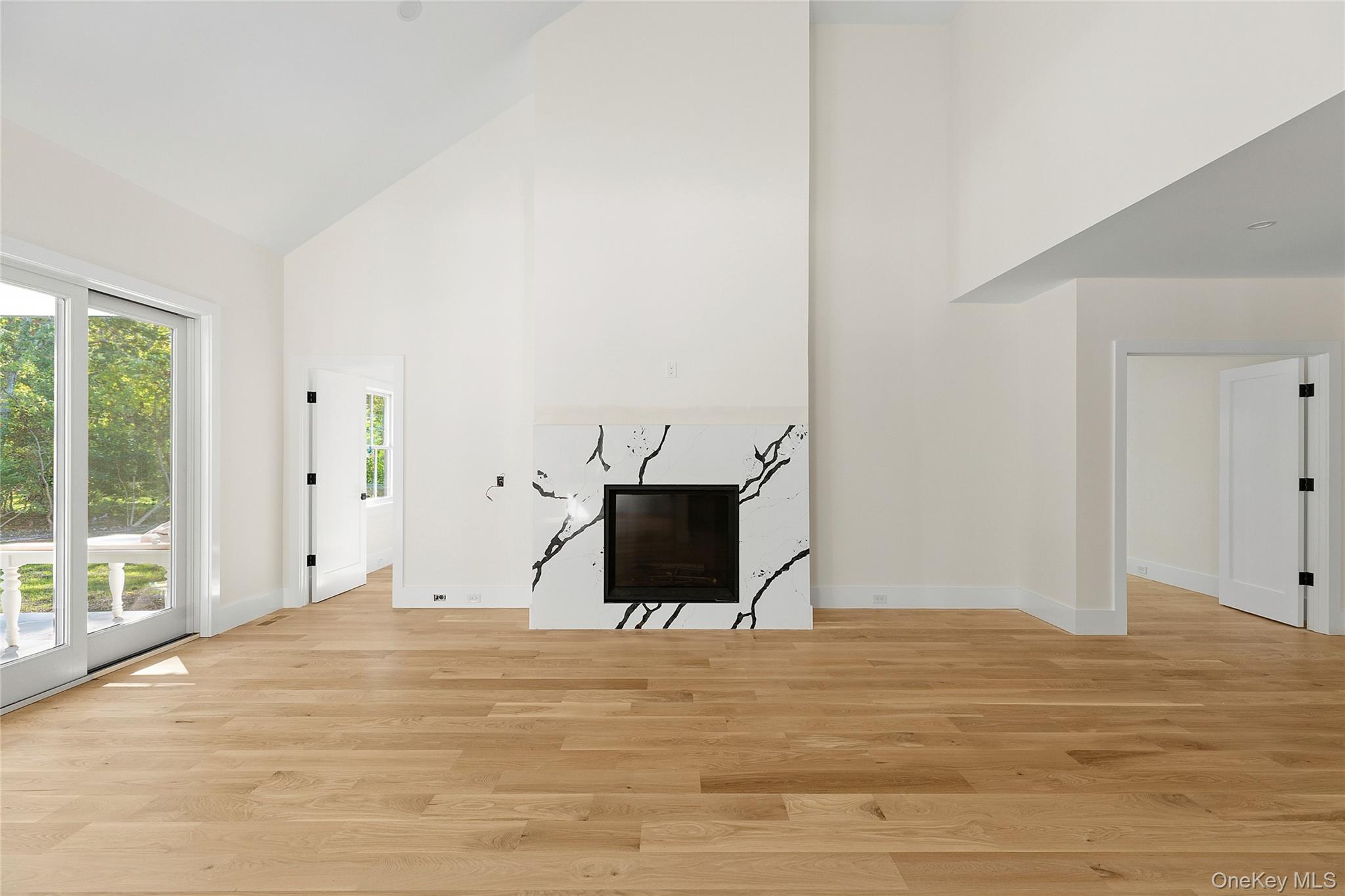 #6 photo, 32 North Bay Avenue, サフォーク郡 Eastport , NY 11941