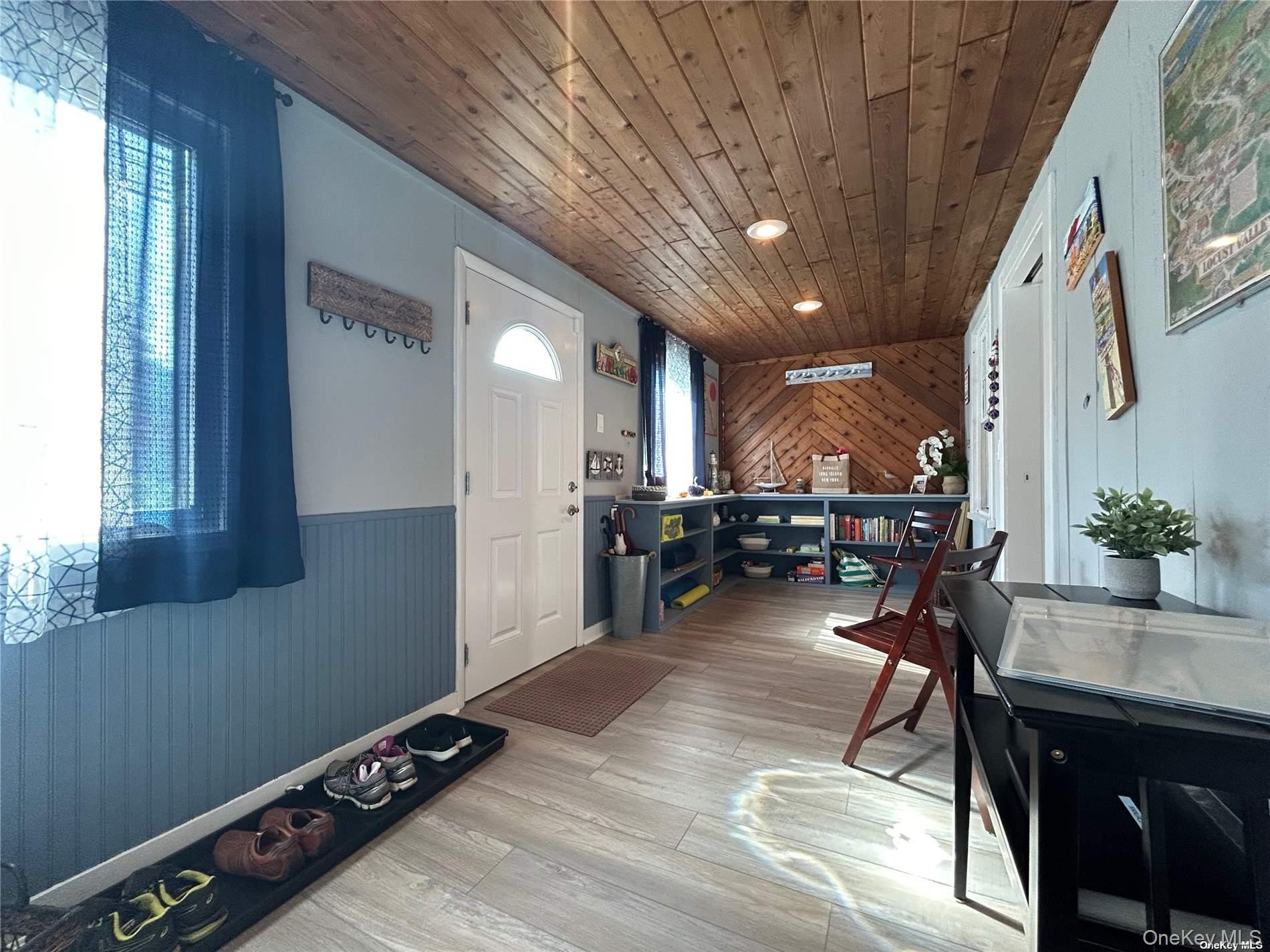 #3 photo, 23 Locust Avenue, Bayville , NY 11709