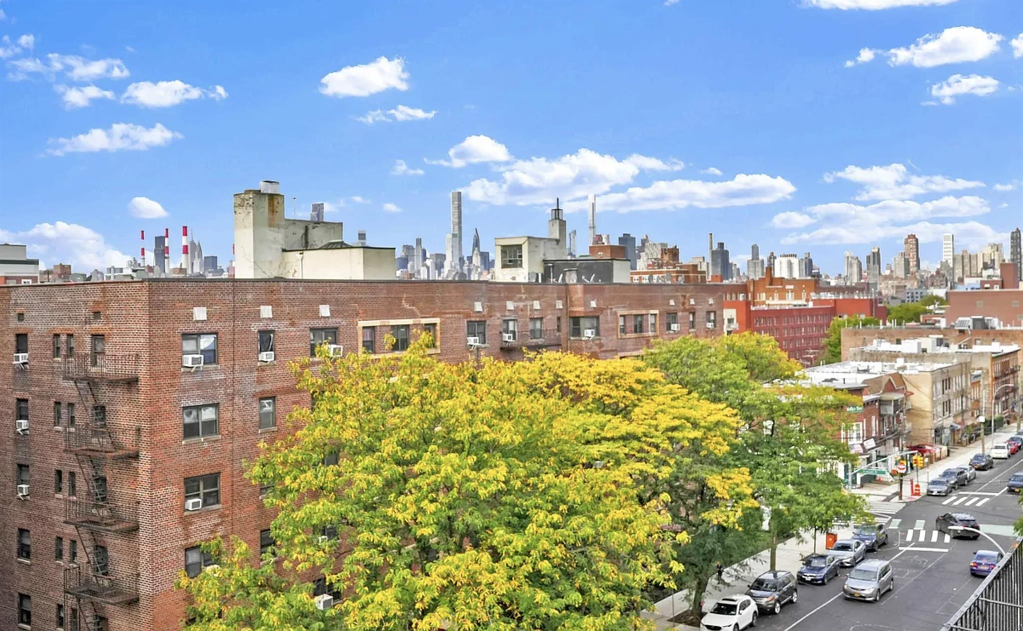 #12 photo, 25-25 31 Avenue, クイーンズ区 Astoria , NY 11106