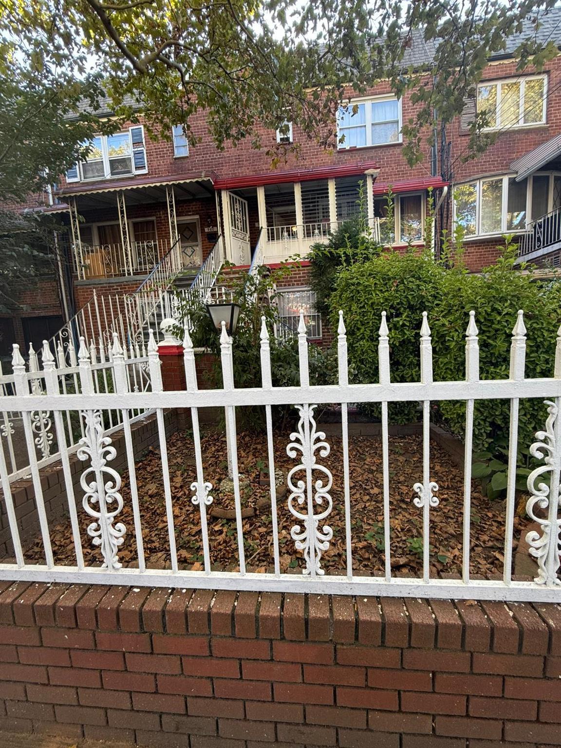 #2 photo, 958 E 103rd Street, Brooklyn , NY 11236