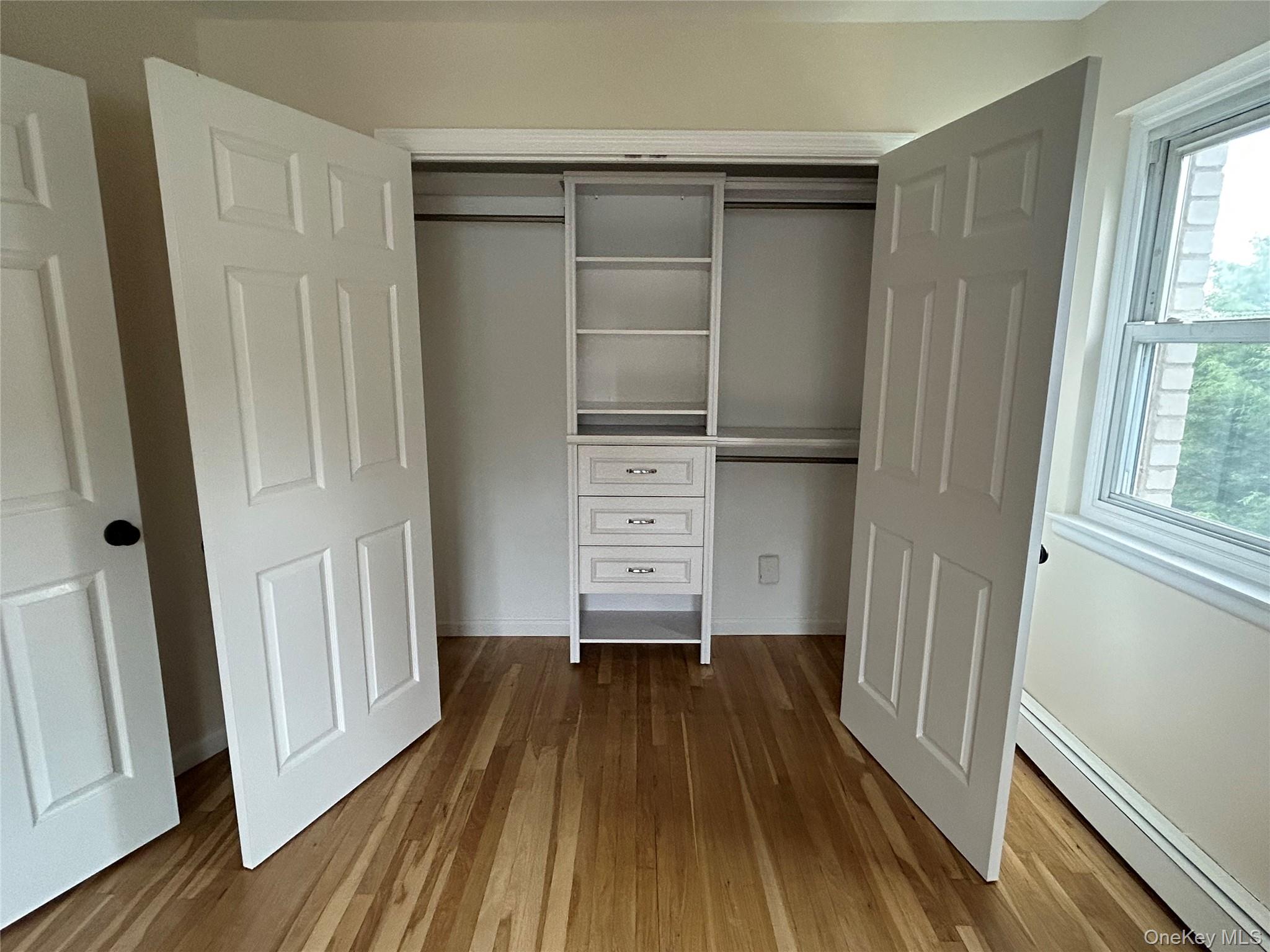 #15 photo, 665 Pelham Road, New Rochelle , NY 10805