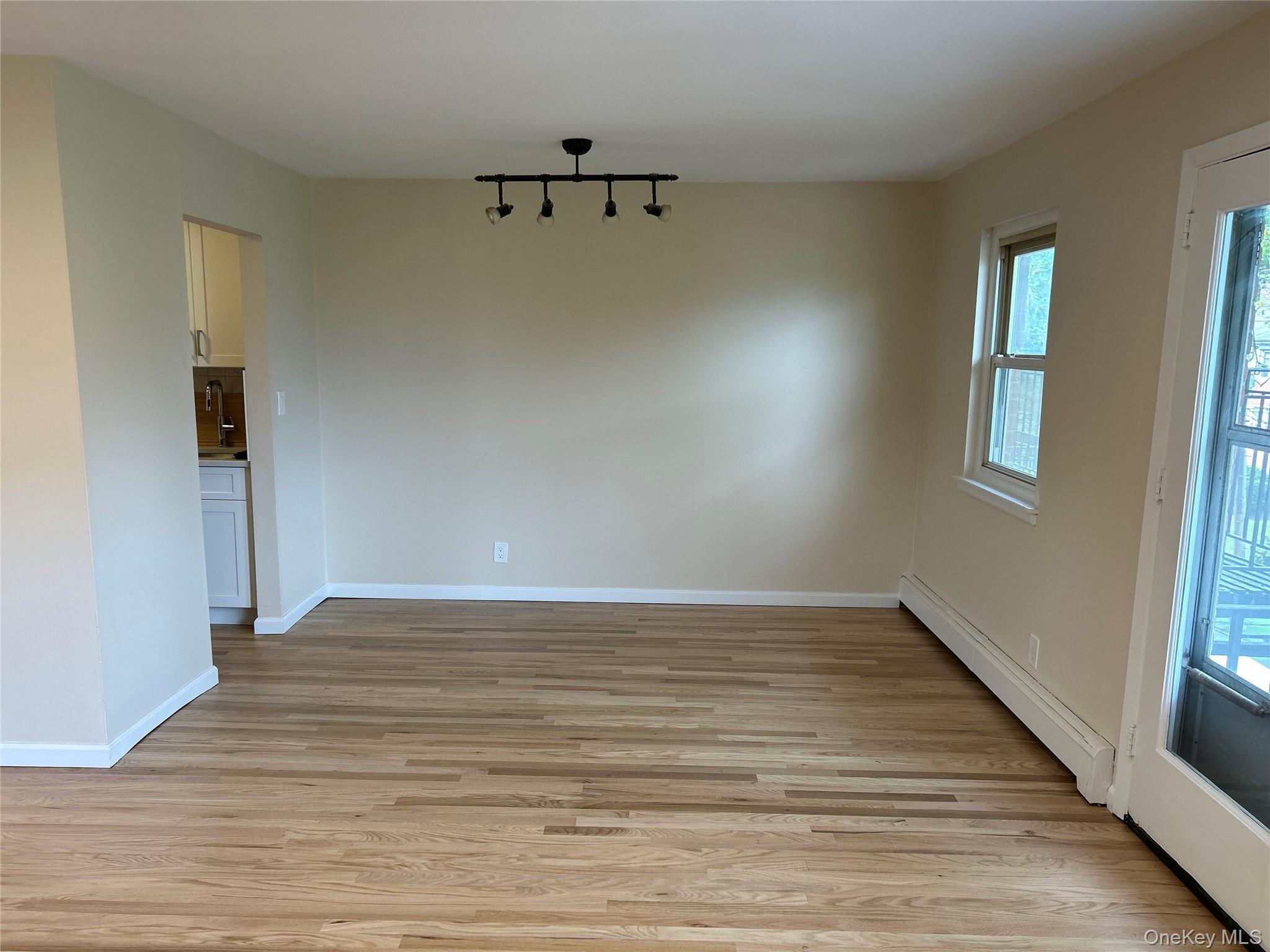 #4 photo, 665 Pelham Road, New Rochelle , NY 10805