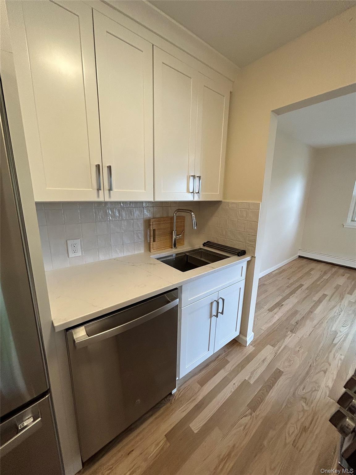 #7 photo, 665 Pelham Road, New Rochelle , NY 10805