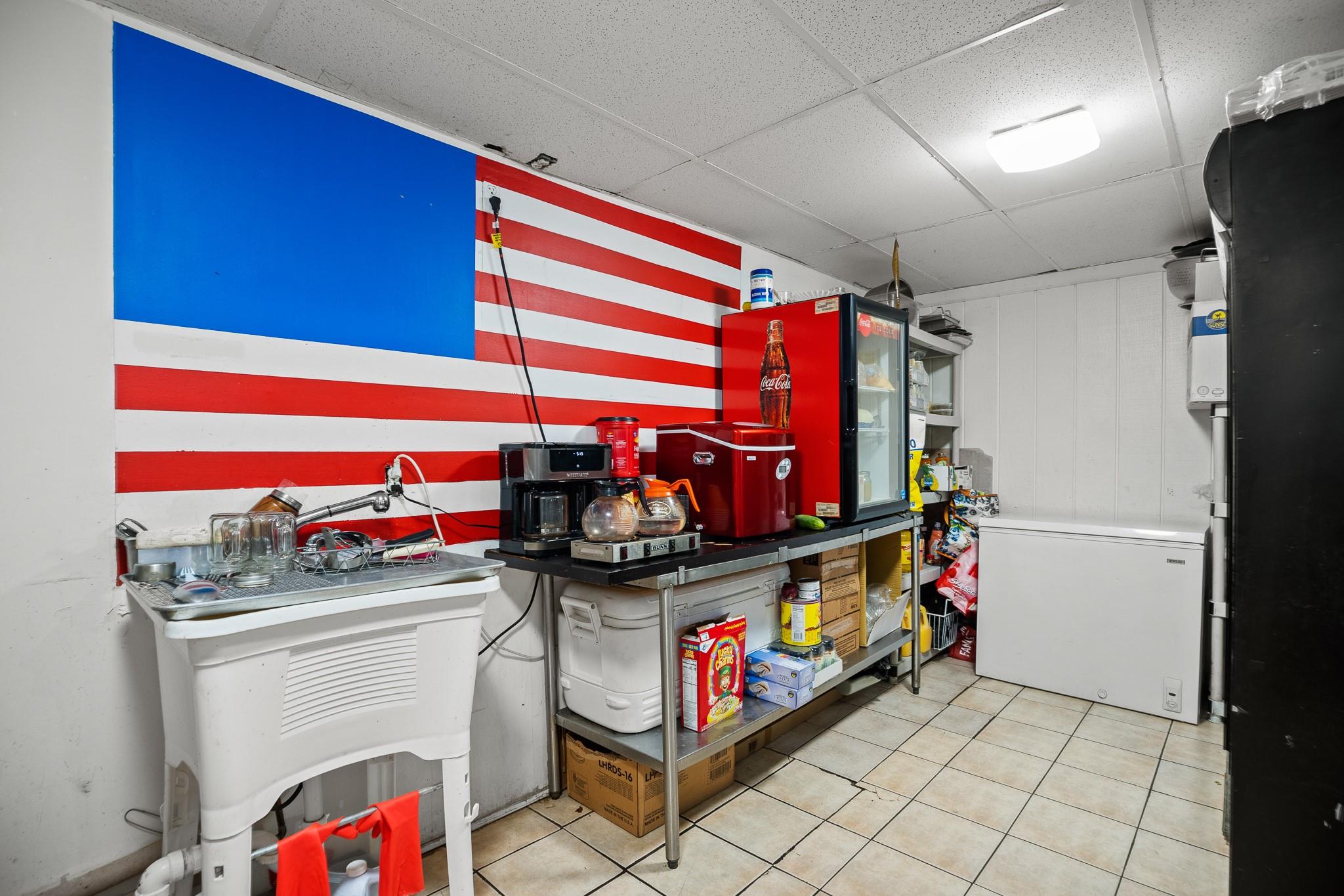 #11 photo, 699 Retail Unit B (Right) Jersey Avenue, Greenwood Lake , NY 10925