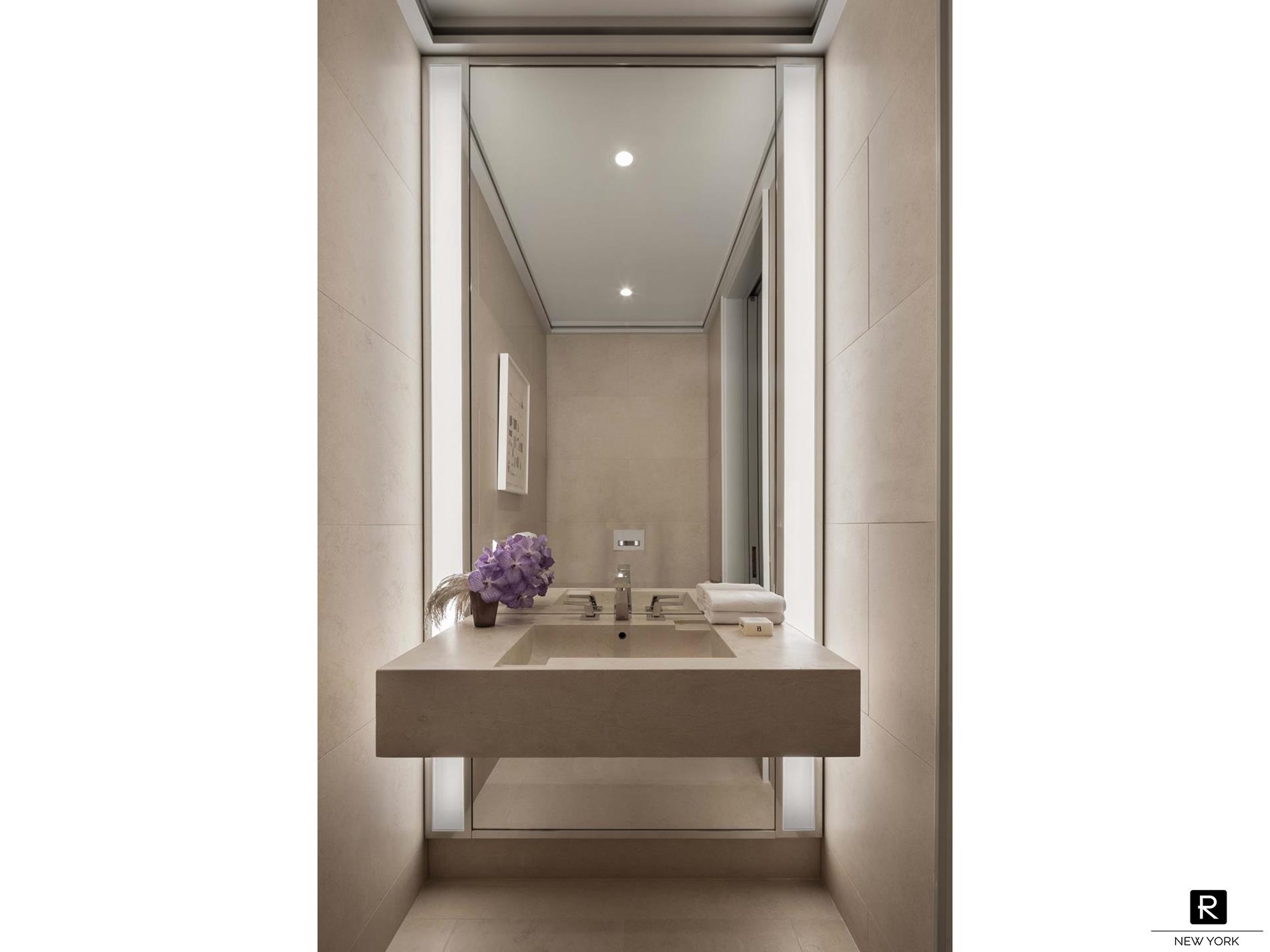 #18 photo, 53 W 53rd Street, マンハッタン Midtown West , NY 10019