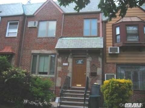 #1 photo, 67-19 Exeter Street, Forest Hills , NY 11375