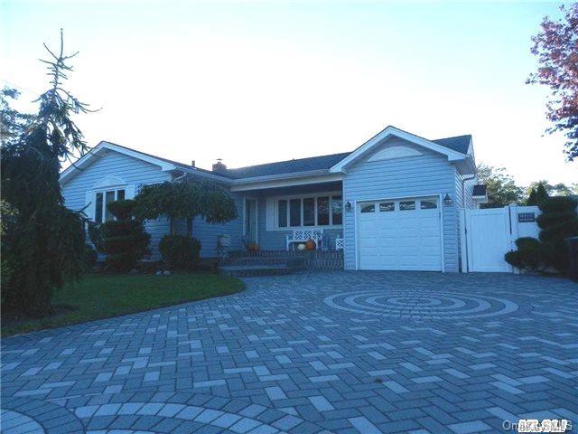 #1 photo, 788 Norman Drive, Нассау ‖ North Bellmore , NY 11710