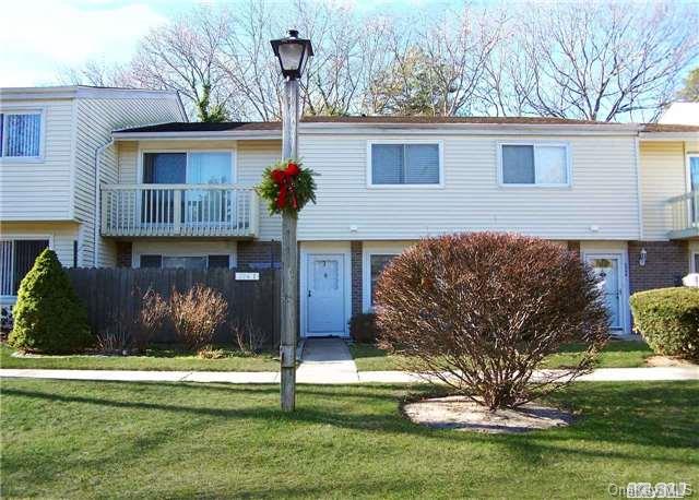 #1 photo, 224I Springmeadow Drive, Holbrook , NY 11741