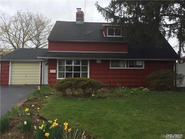 #1 photo, 8 Spindle Road, Hicksville , NY 11801