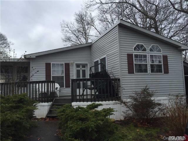 #1 photo, 1661-213 Old Country Road, Riverhead , NY 11901