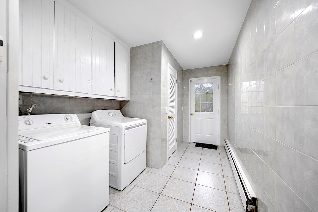 #19 photo, 16 SQUIRES Avenue, East Quogue , NY 11942