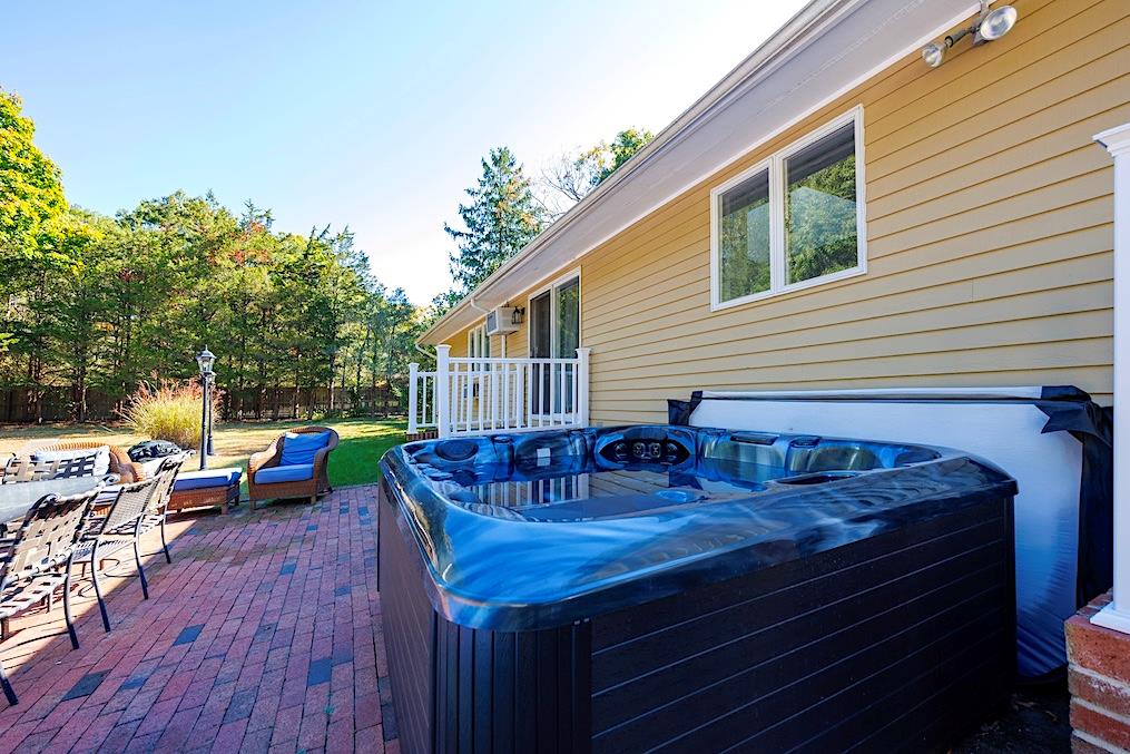 #5 photo, 16 SQUIRES Avenue, East Quogue , NY 11942