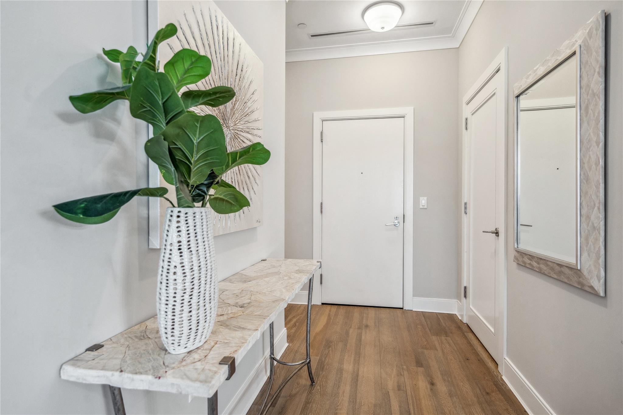 #2 photo, 100 Garvies Point Road, ナッソー郡 Glen Cove , NY 11542