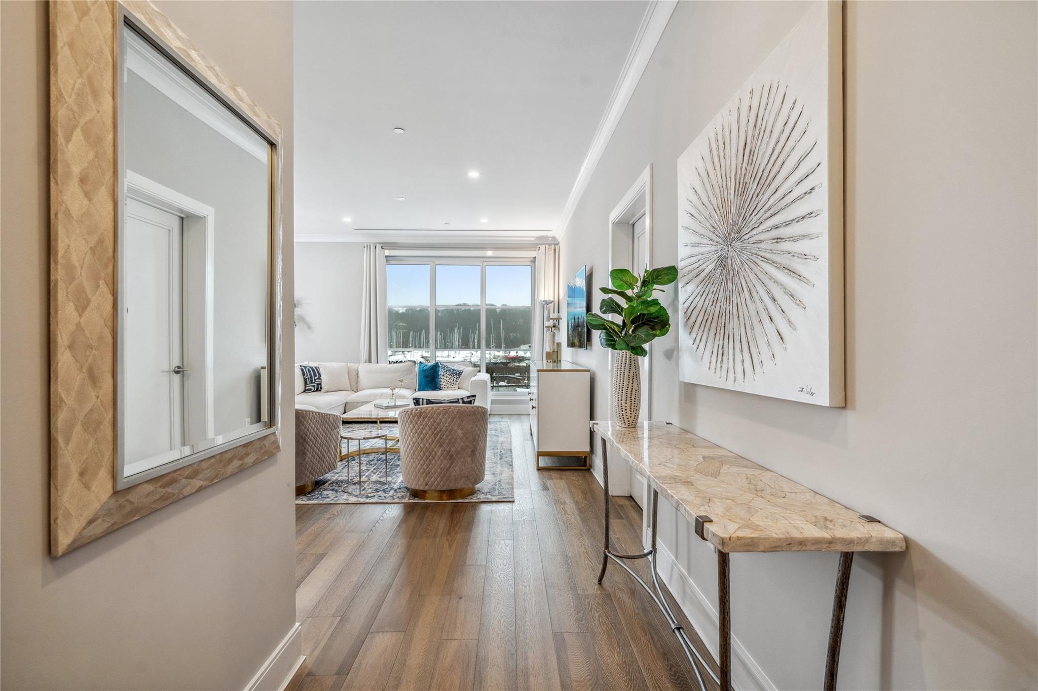 #3 photo, 100 Garvies Point Road, ナッソー郡 Glen Cove , NY 11542