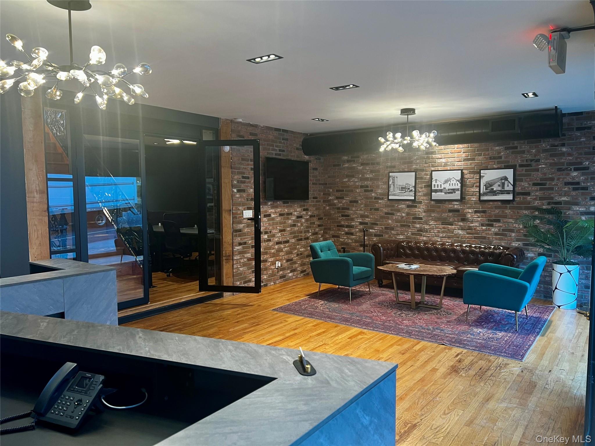 #3 photo, 1515 Old Northern Blvd, ナッソー郡 Roslyn , NY 11576