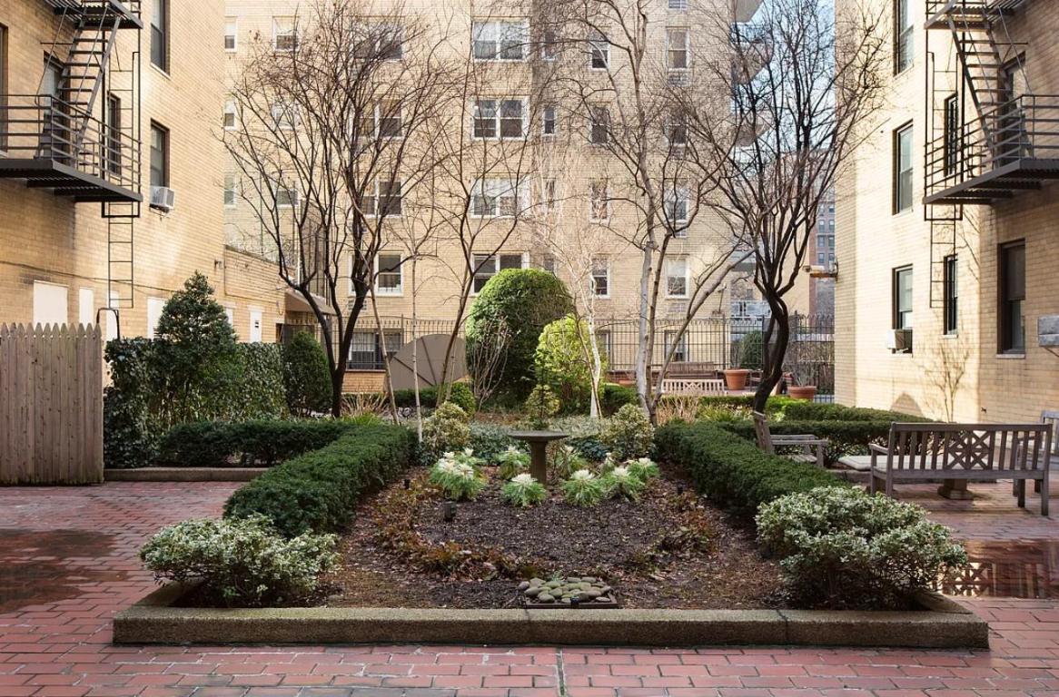 #18 photo, 60 E 9TH Street, マンハッタン Greenwich Village , NY 10003