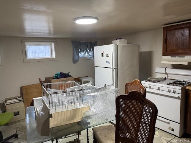 #3 photo, 3309 Lurting Avenue, Bronx , NY 10469