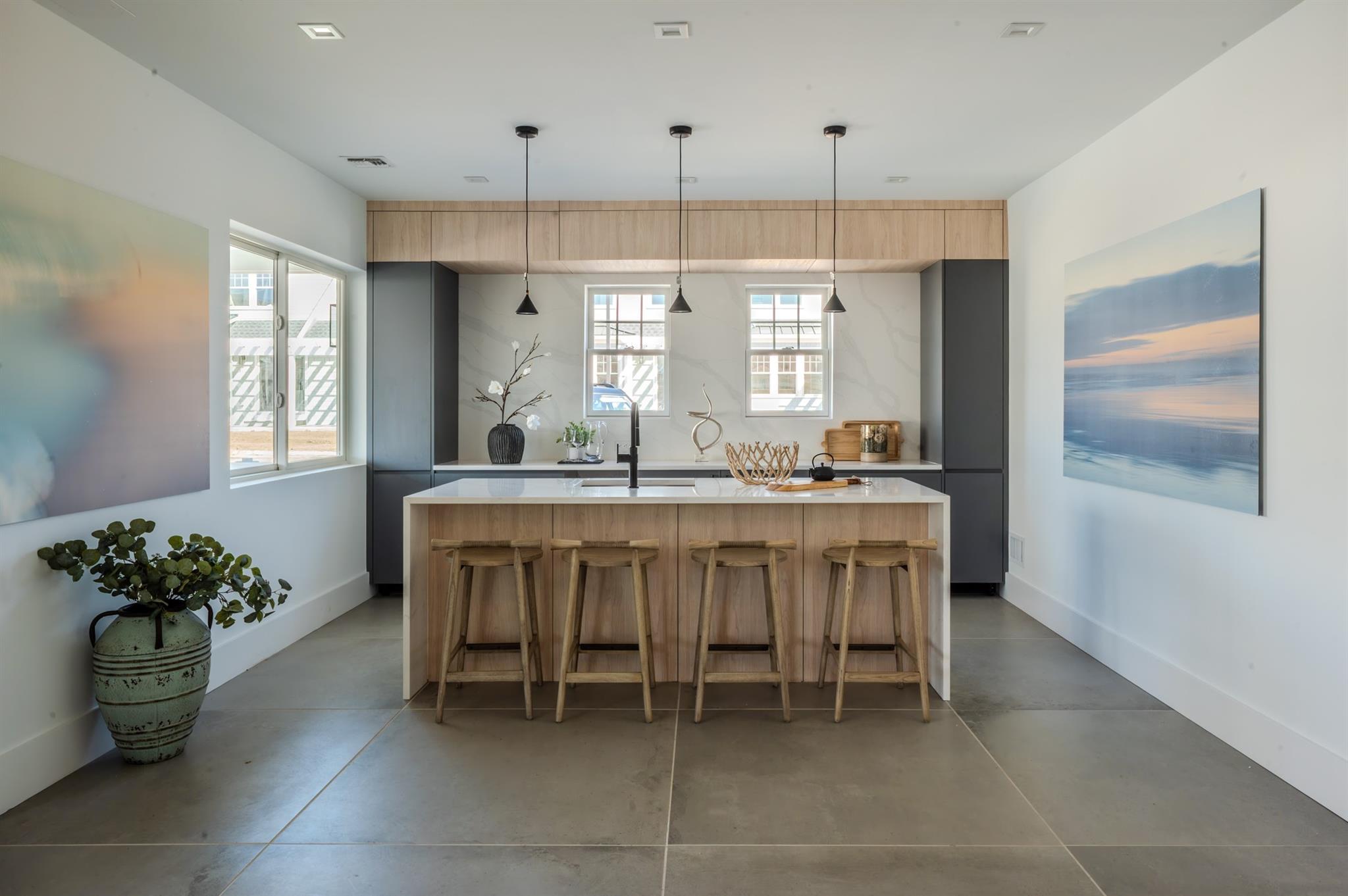 #10 photo, 12 Depot, সাফোক কাউন্টি Westhampton Beach , NY 11978