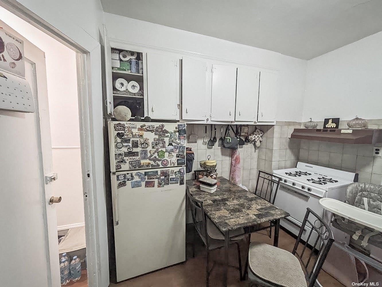 #12 photo, 1446A 30th Avenue, クイーンズ区 Long Island City , NY 11102