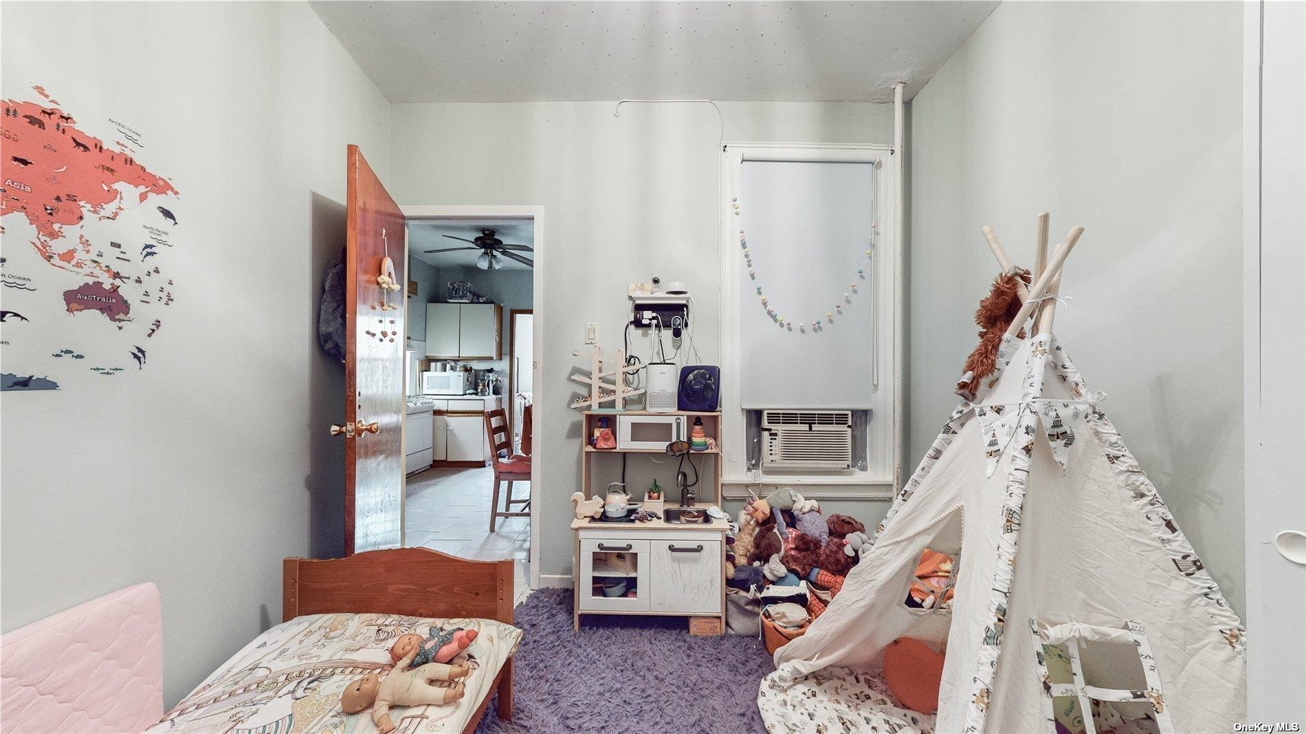 #8 photo, 1446A 30th Avenue, クイーンズ区 Long Island City , NY 11102