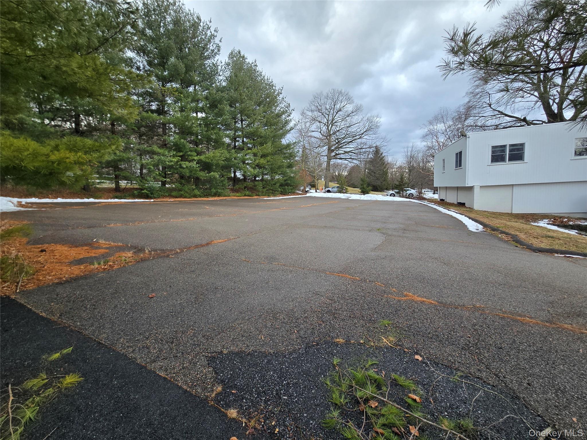 #12 photo, 106 N Broadway, Irvington , NY 10533