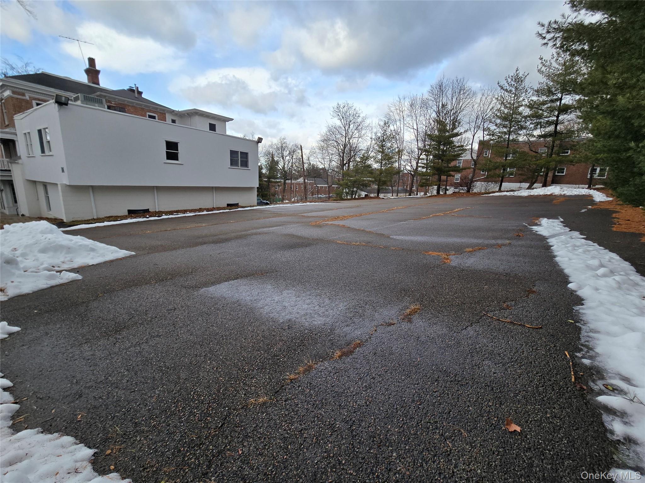 #13 photo, 106 N Broadway, Irvington , NY 10533