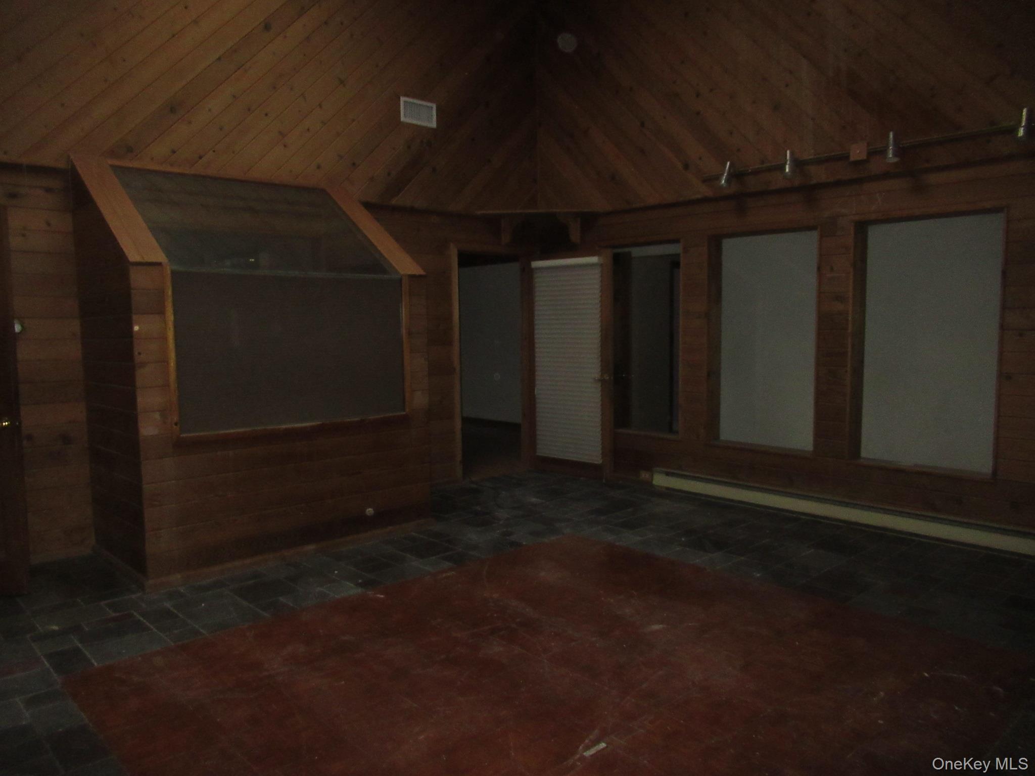 #8 photo, 9 Jim Lane, Putnam Valley , NY 10579