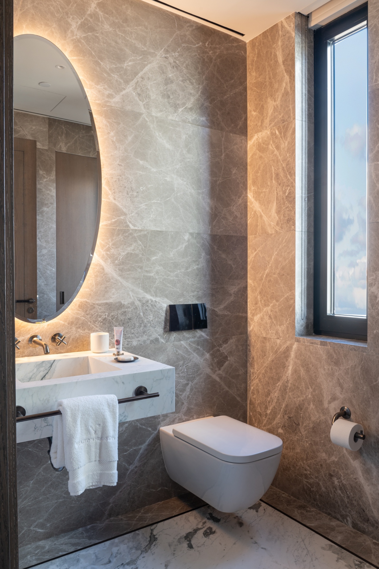 #9 photo, 401 West Street, W. Greenwich Village , NY 10014