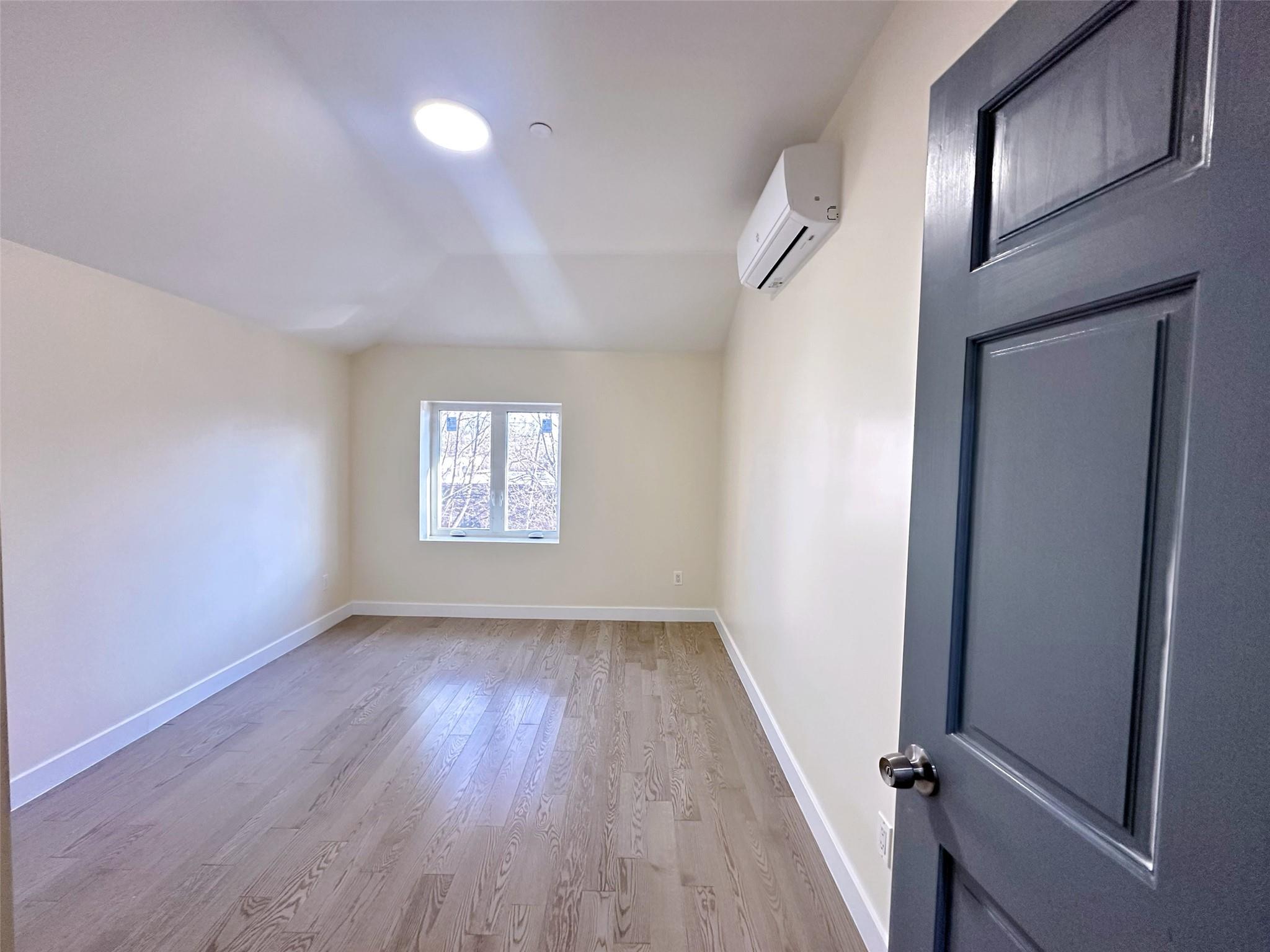 #4 photo, 42-16 215th Street, Bayside , NY 11361