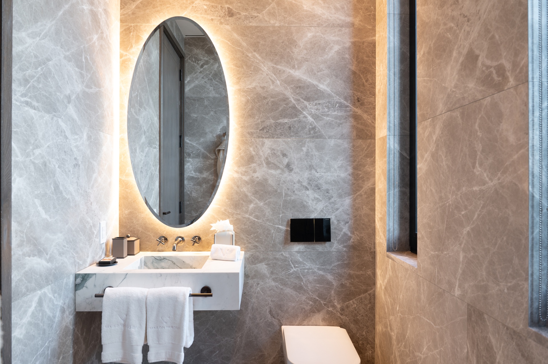 #16 photo, 401 West Street, W. Greenwich Village , NY 10014