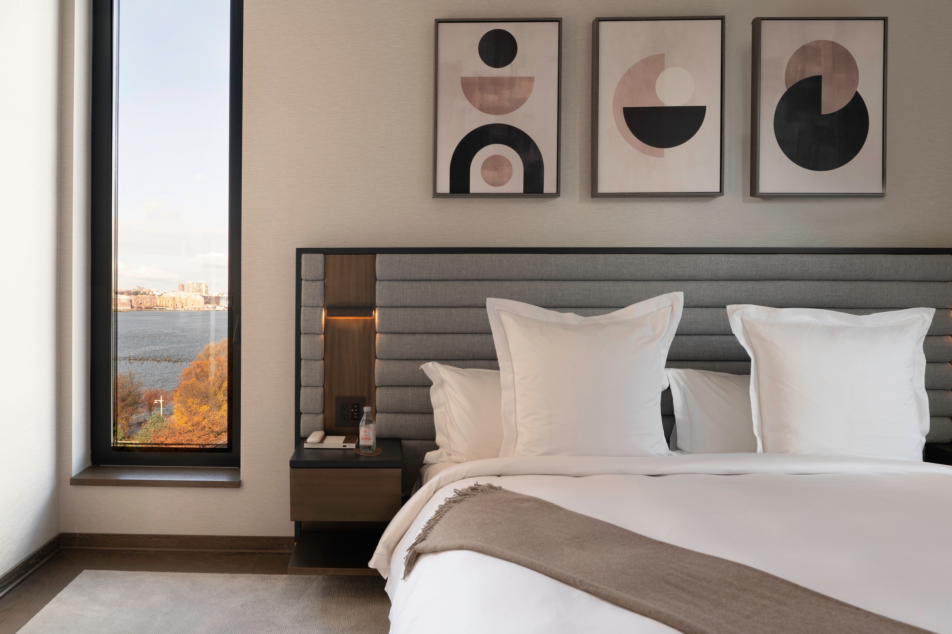 #6 photo, 401 West Street, W. Greenwich Village , NY 10014