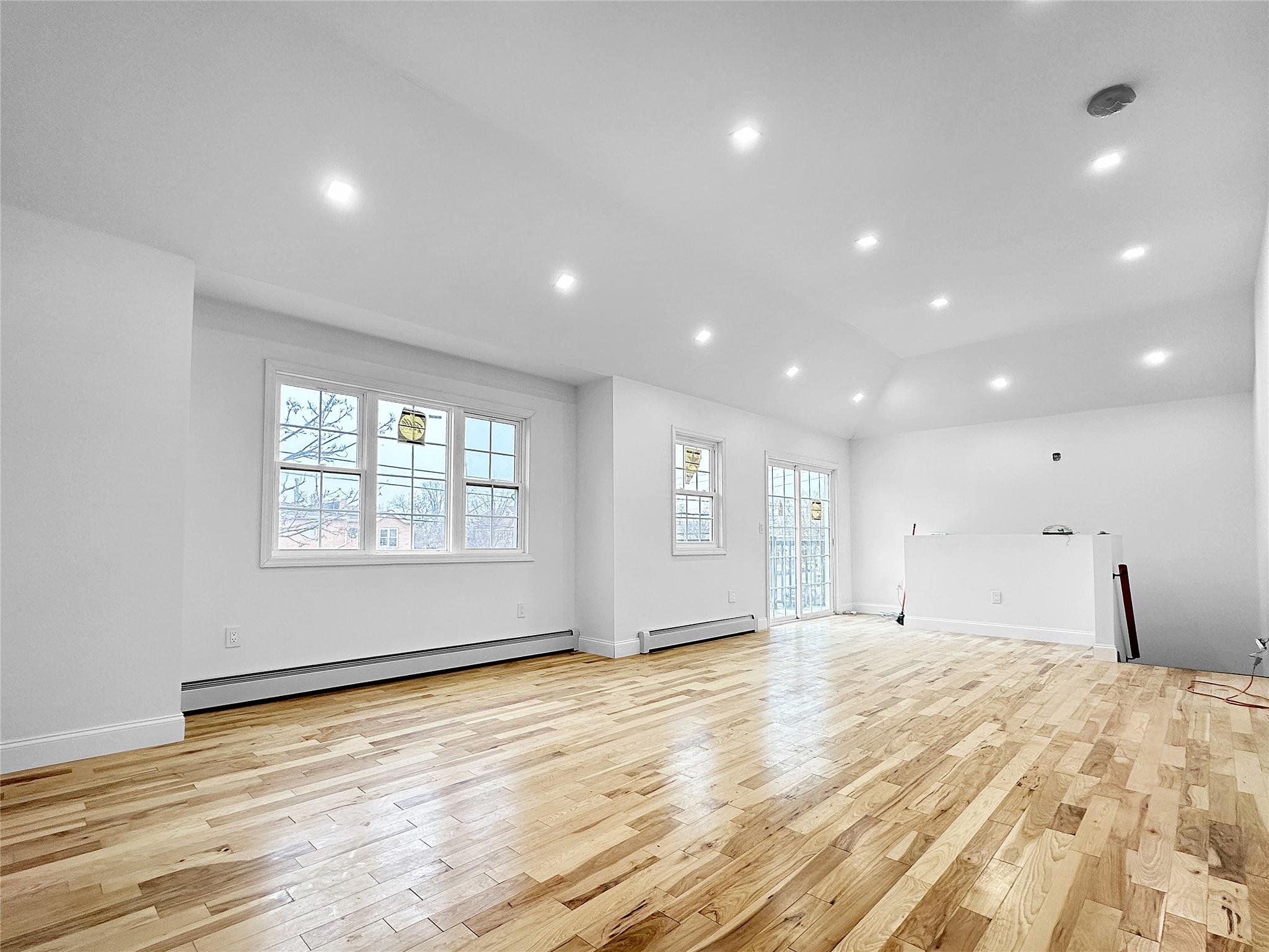 #10 photo, 155-07 110 ave, クイーンズ区 Jamaica , NY 11433