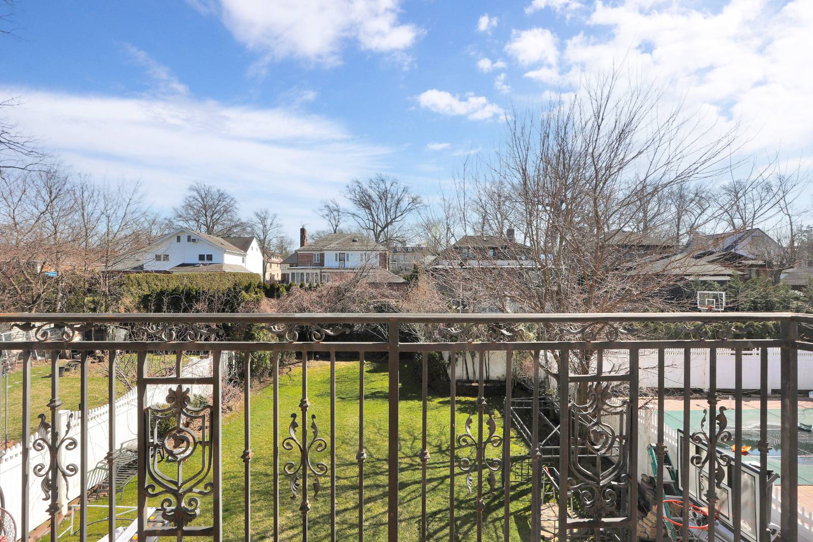 #33 photo, 184-46 Aberdeen Rd, クイーンズ区 Jamaica Estates , NY 11432