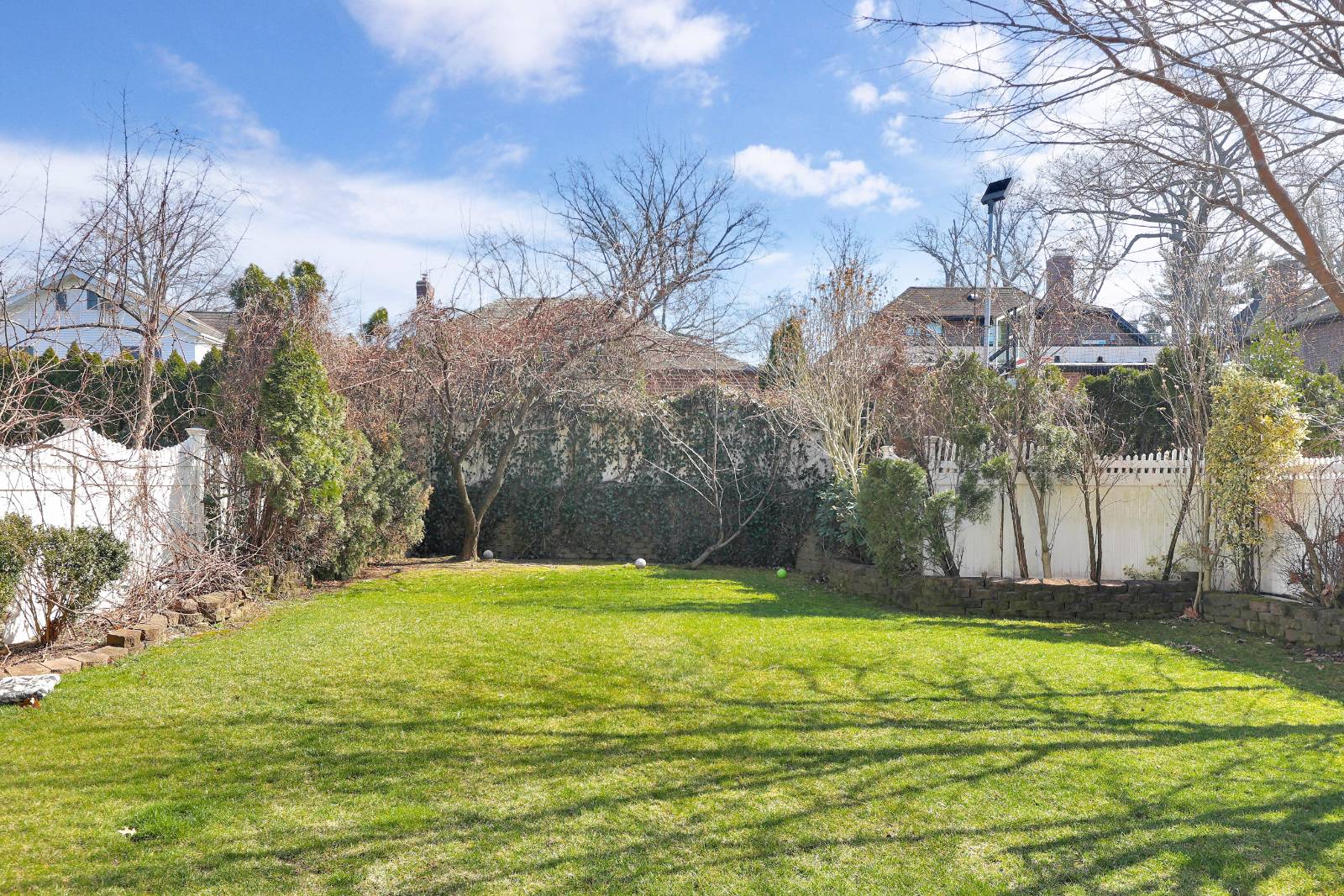 #44 photo, 184-46 Aberdeen Rd, クイーンズ区 Jamaica Estates , NY 11432