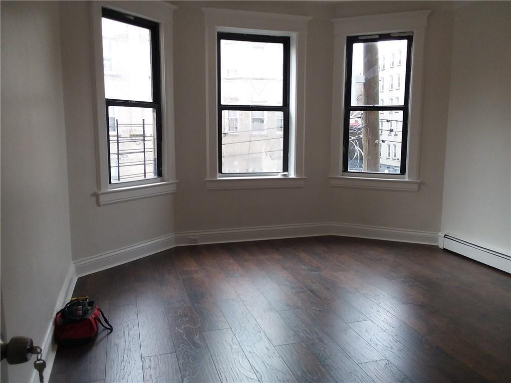 #2 photo, 11 Lawrence Street, Yonkers , NY 10705