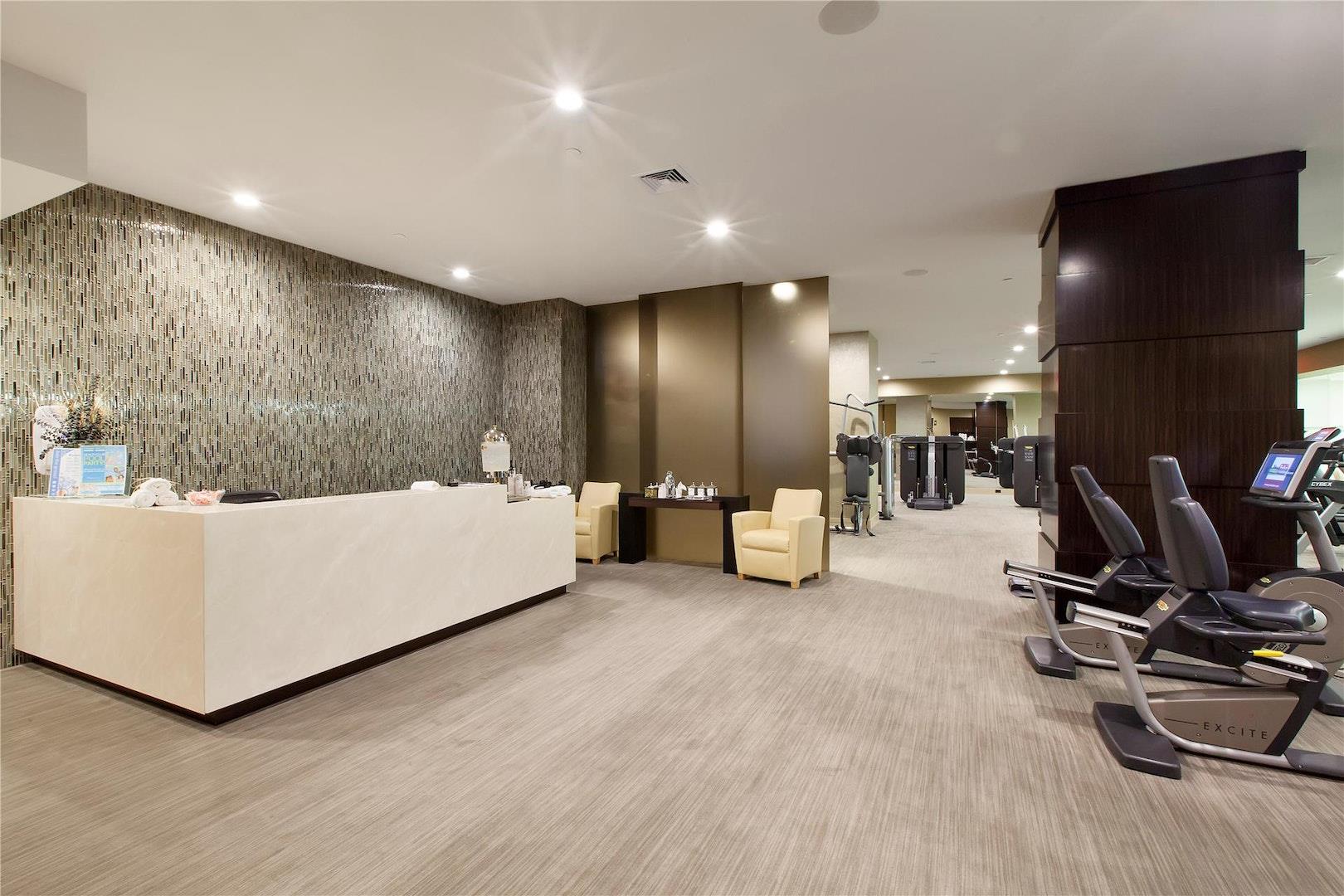 #15 photo, 845 UNITED NATIONS Plaza, マンハッタン Turtle Bay , NY 10017