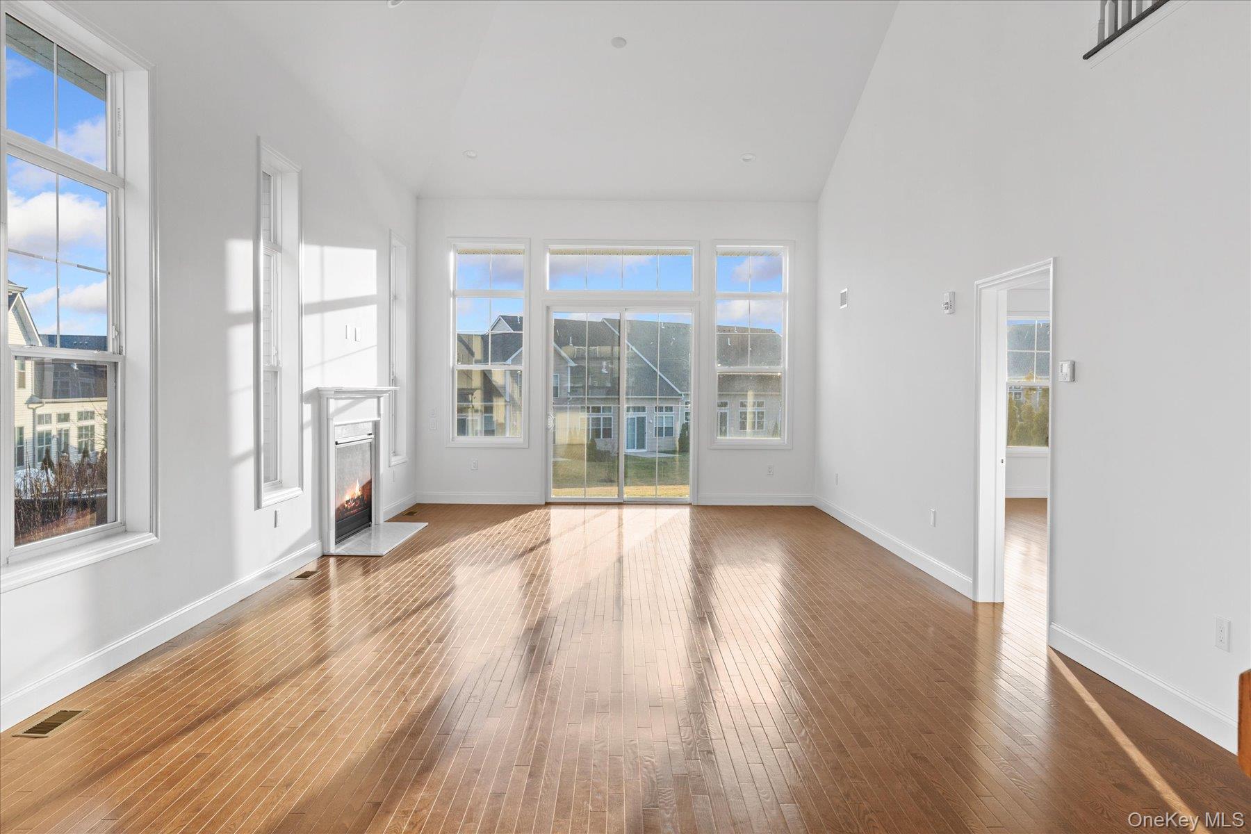 #7 photo, 306 Silver Timber Drive, Yaphank , NY 11980