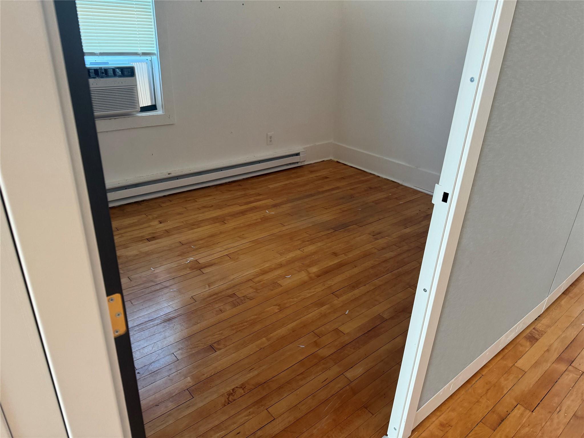 #6 photo, 500 Montauk Highway, Eastport , NY 11941